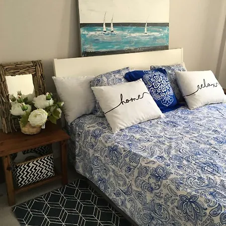 Sea And Mountain View Magallanes Apartment