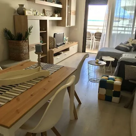 Sea And Mountain View Magallanes Apartment